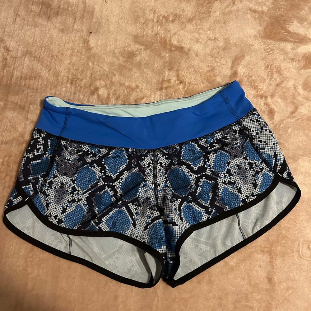 Size 6 Lululemon Shorts